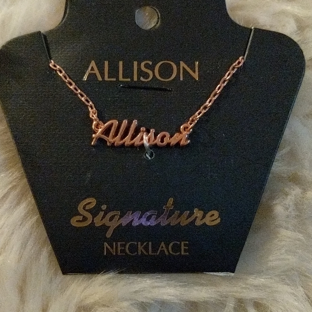 Allison rose gold necklace